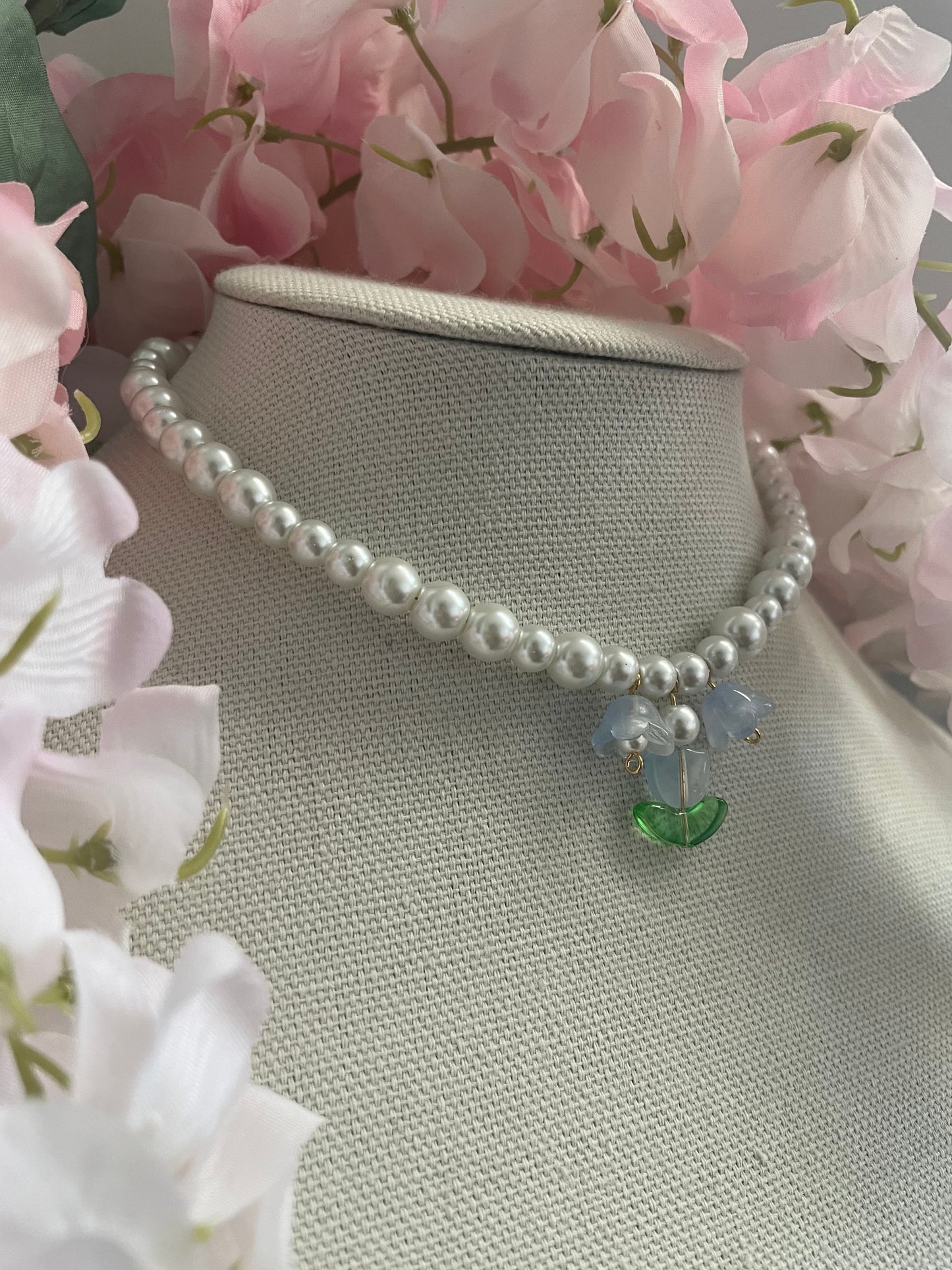 Blue Tulip Pearl Necklace