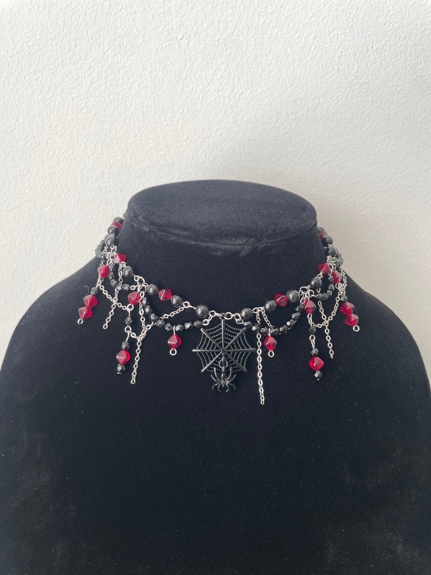 Arachne Choker