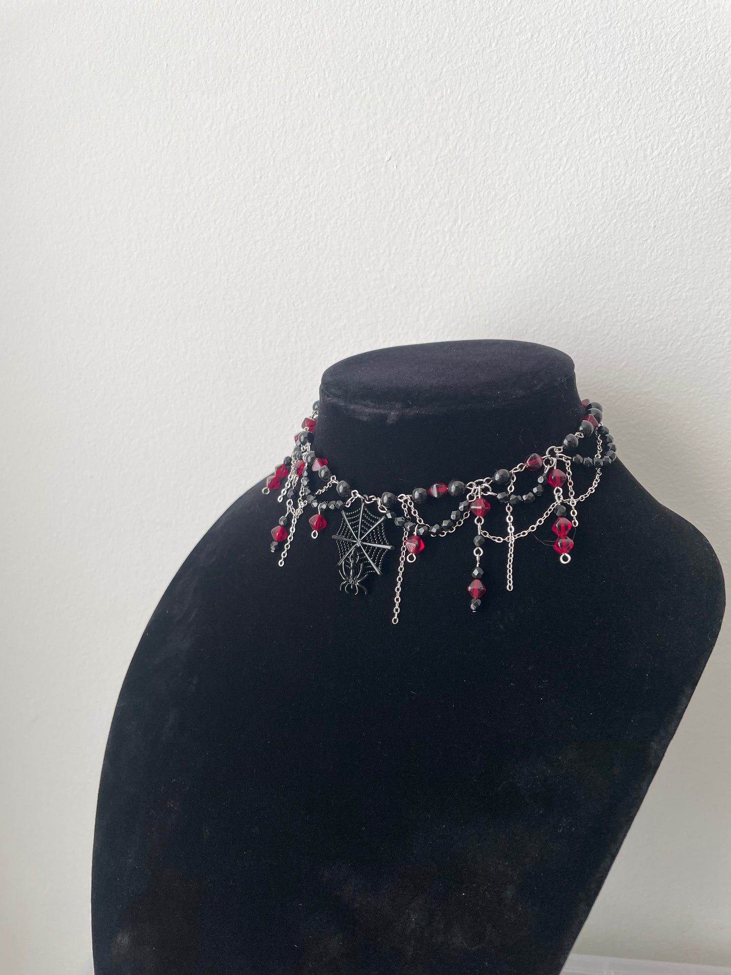 Arachne Choker