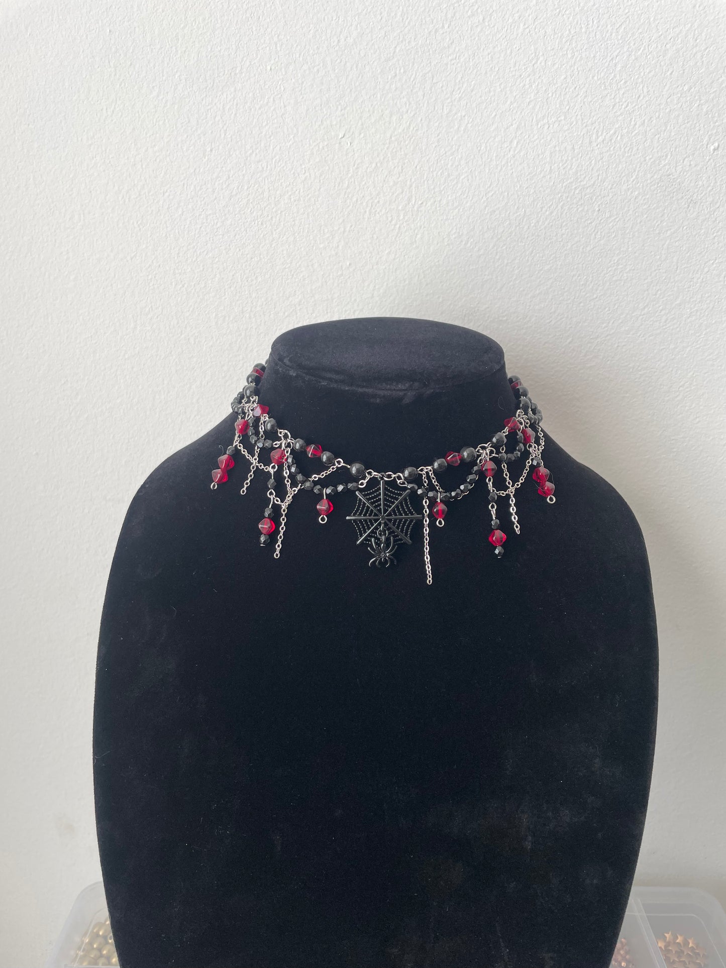 Arachne Choker
