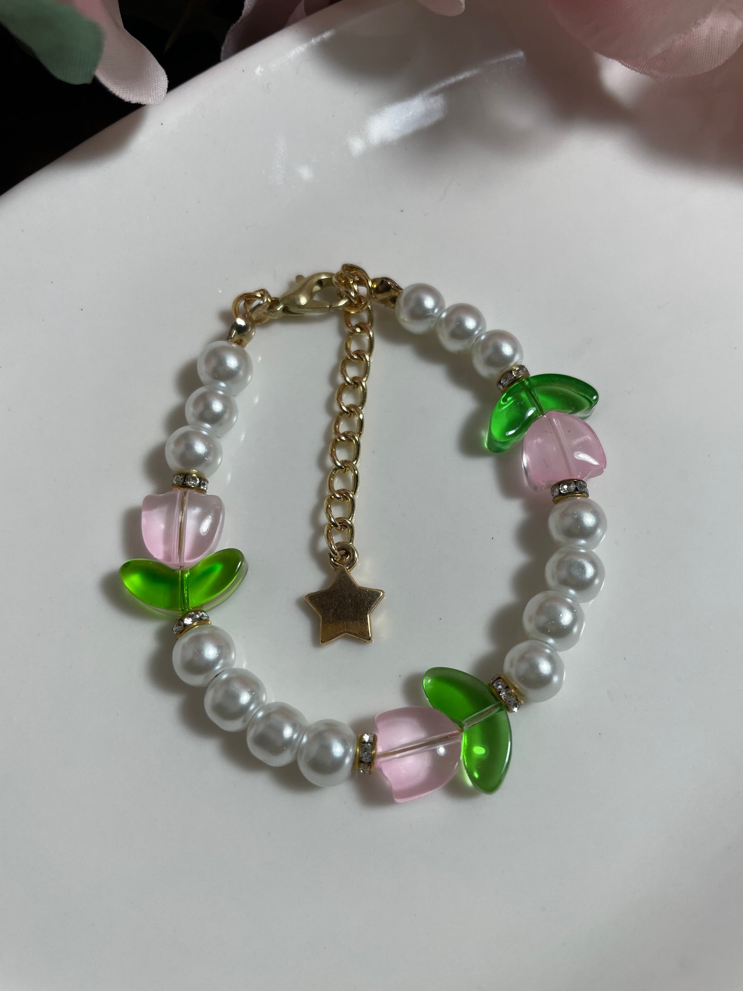 Pearl Tulip Bracelet